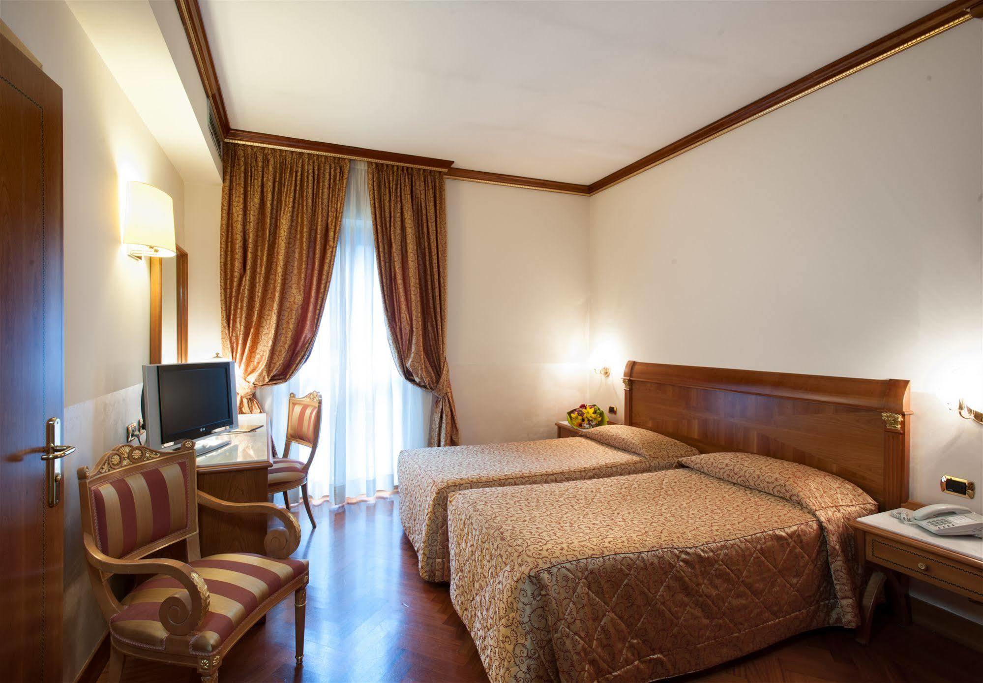 Hotel Marconi Milan Exterior photo